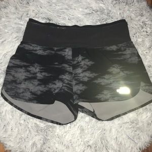 ✨North Face Athletic Shorts. Never Warn.M.✨